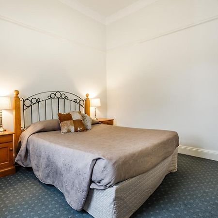 Nelsons Of Bridgetown Hotel Bagian luar foto